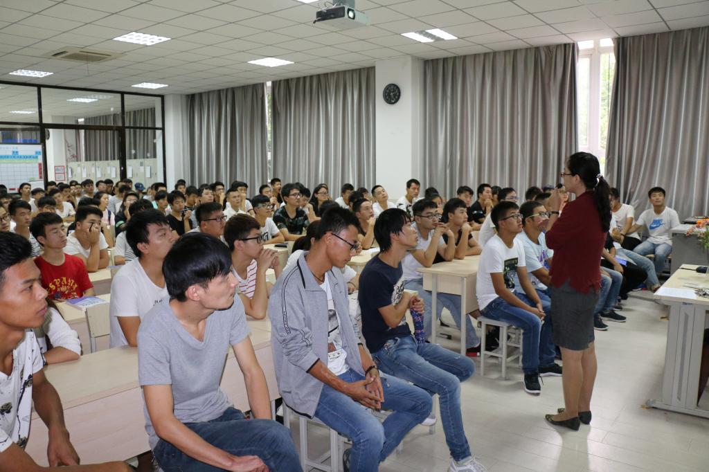 2018届“欧姆龙班”招生宣讲会