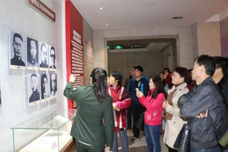 电气工程学院党总支赴马栏参观学习